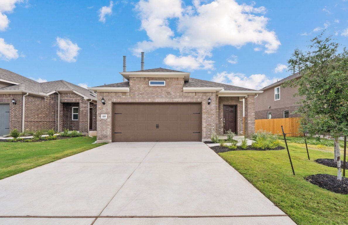 Property Photo:  594 Tailwind Drive  TX 78640 