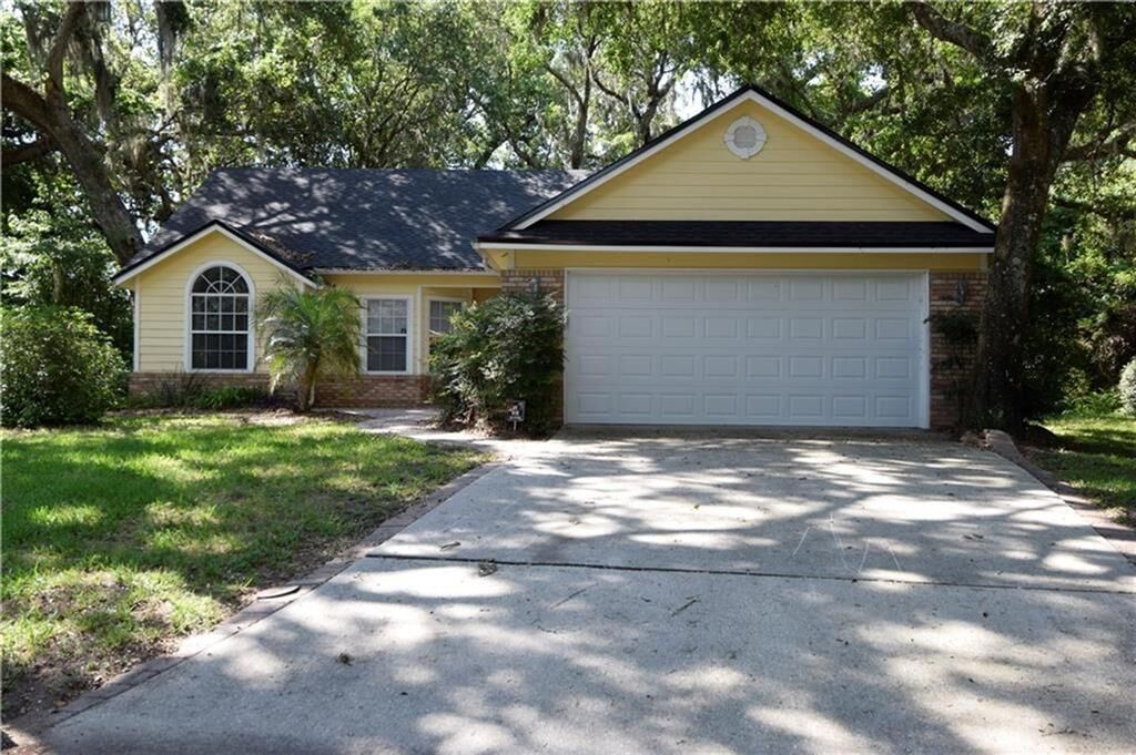 Property Photo:  2168 Natures Gate Court  FL 32034 