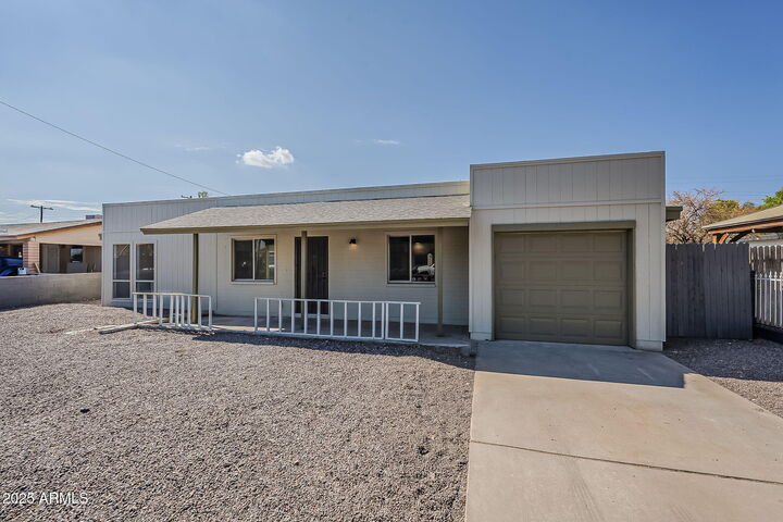 Property Photo: 7139 E Arcadia Circle AZ 85208