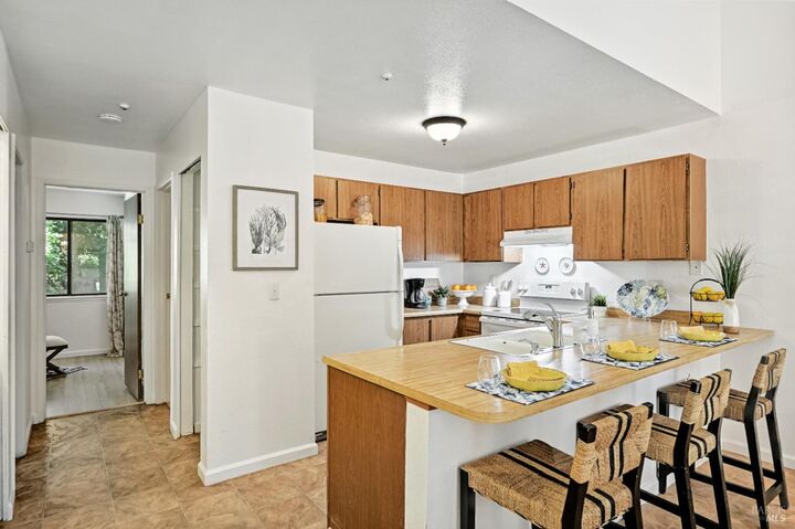 Property Photo:  43 Creek Court  CA 94931 