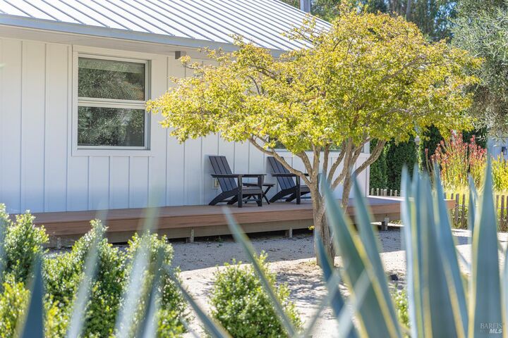 Property Photo:  1405 Old Winery Court  CA 95476