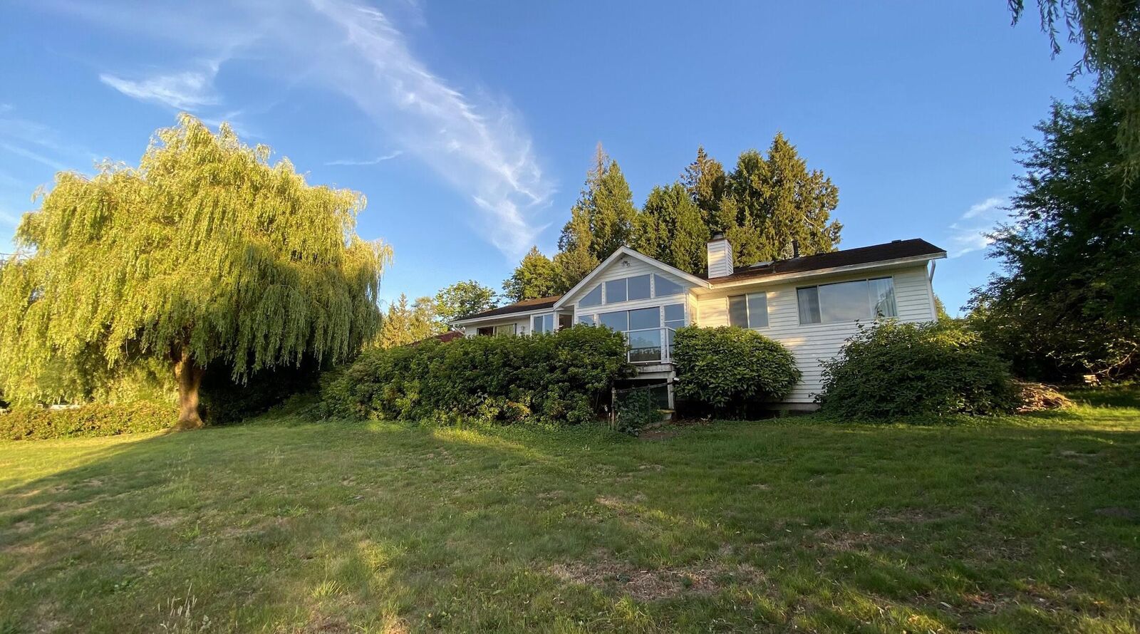 Property Photo: 17325 31 Avenue BC V3Z 0C2
