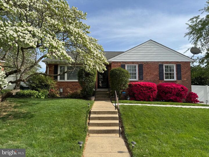 Property Photo:  1708 Glenkarney Place  MD 20902 