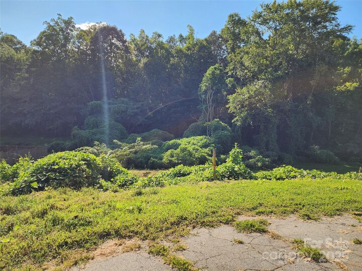 Property Photo:  1250 39th Street Circle SW 7  NC 28602 