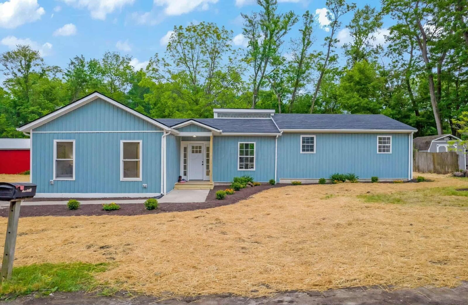 Property Photo: 13404 Maple NE Road OH 43076