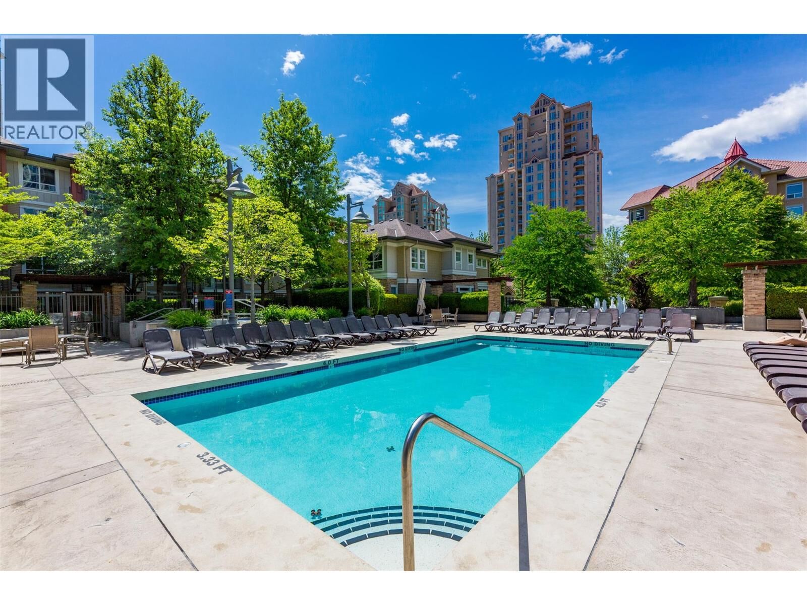 Property Photo:  1083 Sunset Drive 319  BC V1Y 9Z1 