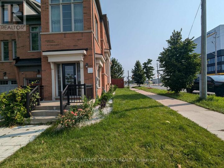 Property Photo:  1 Lily Cup Avenue Main  ON M1L 0H4 