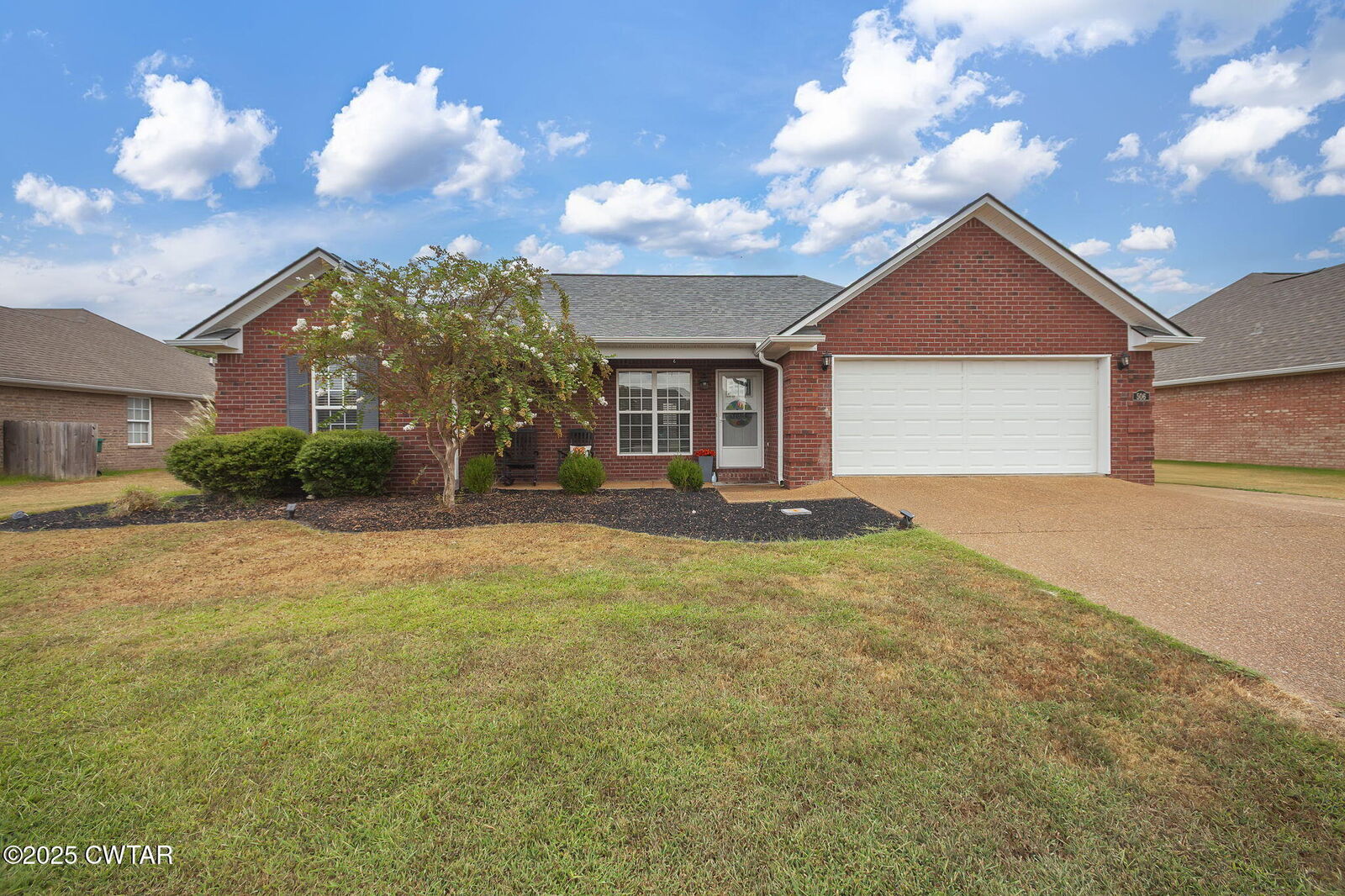 Property Photo: 506 Summit Drive TN 38355