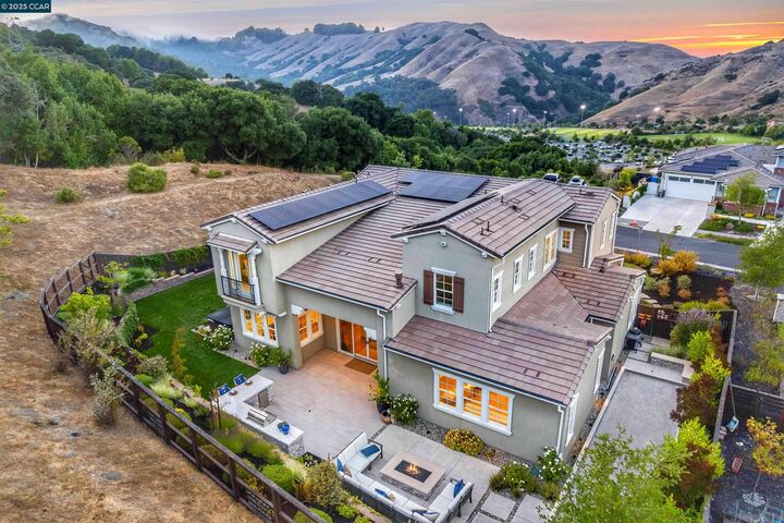 Property Photo: 22 W Hill Way CA 94563
