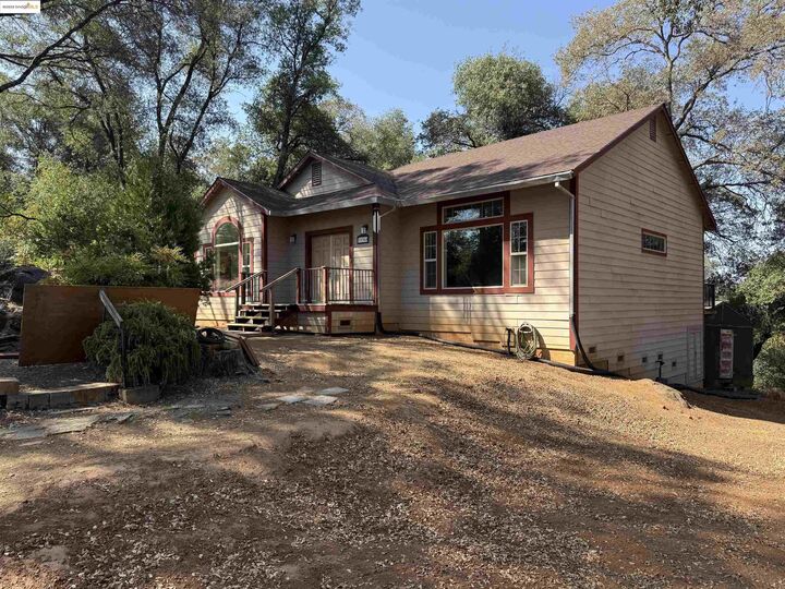 Property Photo:  19360 Susan Way  CA 95370 
