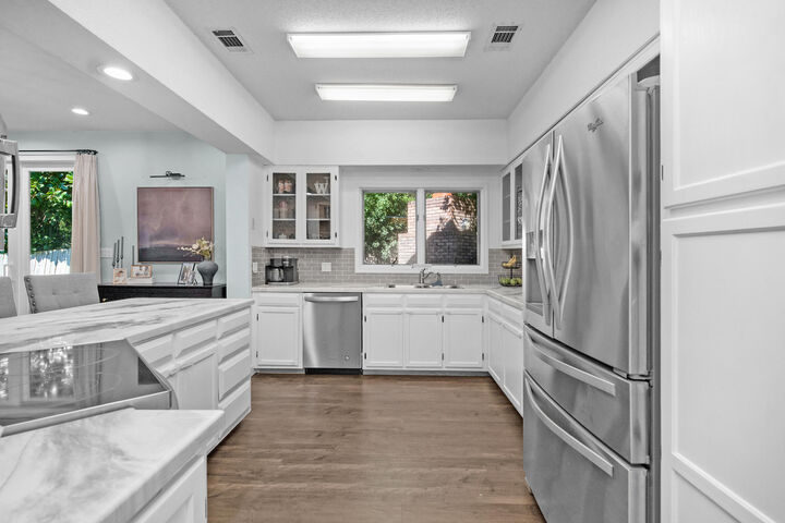 5 Calle Rio  Mary Esther FL 32569 photo