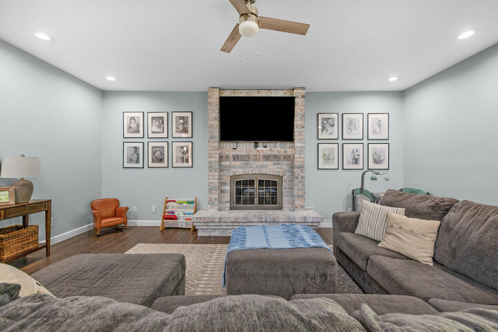 5 Calle Rio  Mary Esther FL 32569 photo