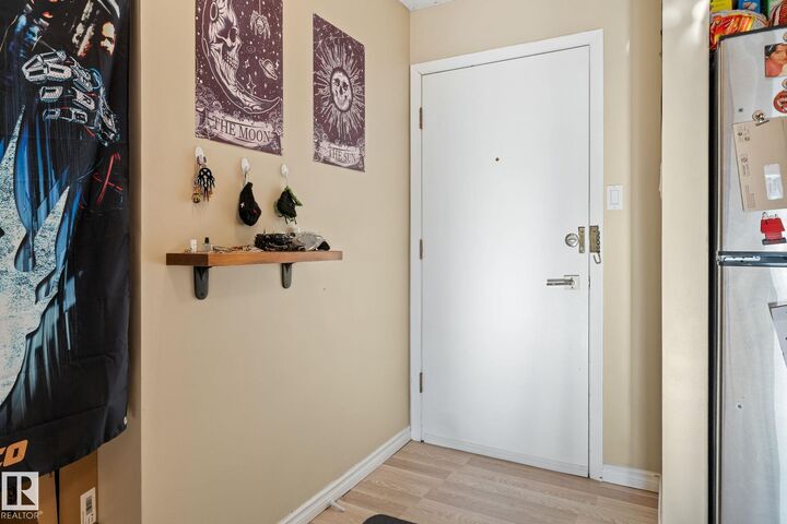 Property Photo: 2904 139 Avenue NW 202 AB T5Y 1P7