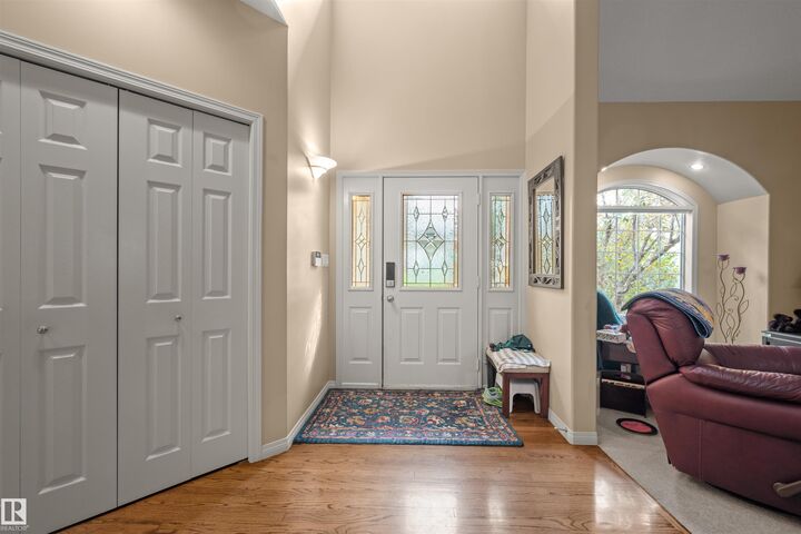 Property Photo:  403 Twin Brooks Crescent NW  AB T6J 6V2 