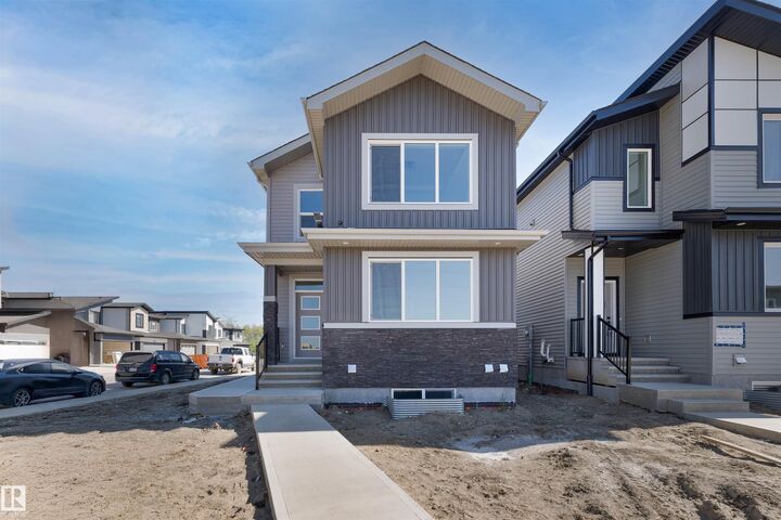 111 25 Street SW  Edmonton AB T6X 3K3 photo