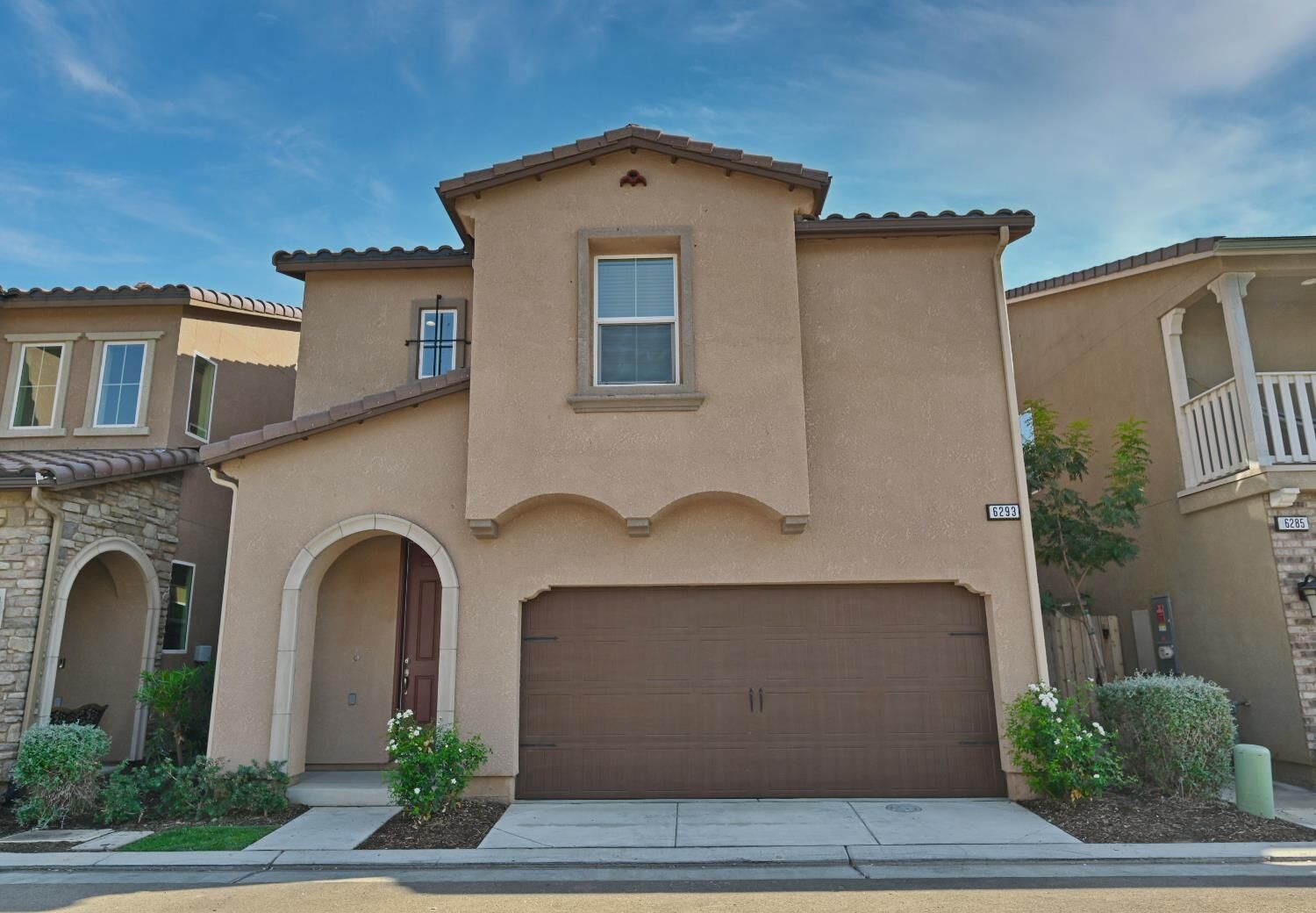 Property Photo:  6293 E Valley Edge Drive  CA 93727 