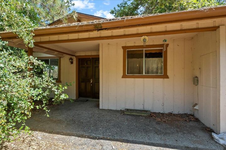 Property Photo:  39775 Pine Ridge Road  CA 93644 