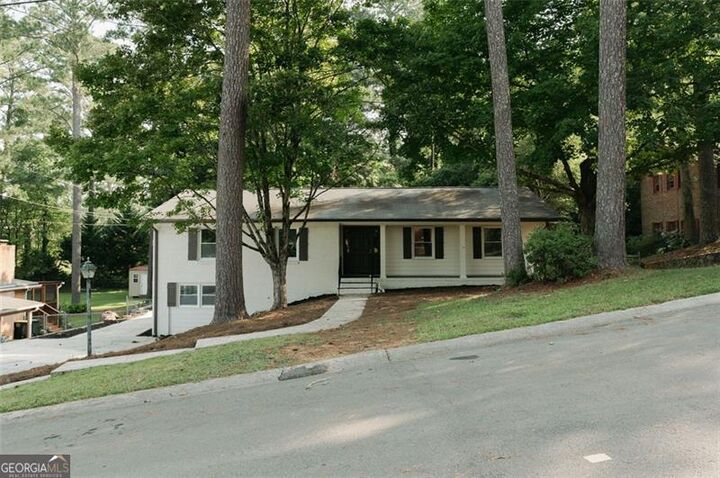Property Photo: 127 Jim Lee GA 30161