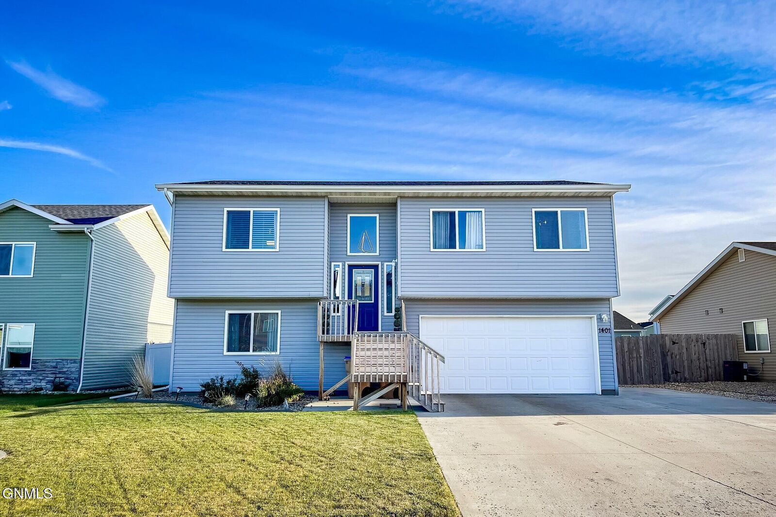 Property Photo:  1401 35th Avenue NW  ND 58703 