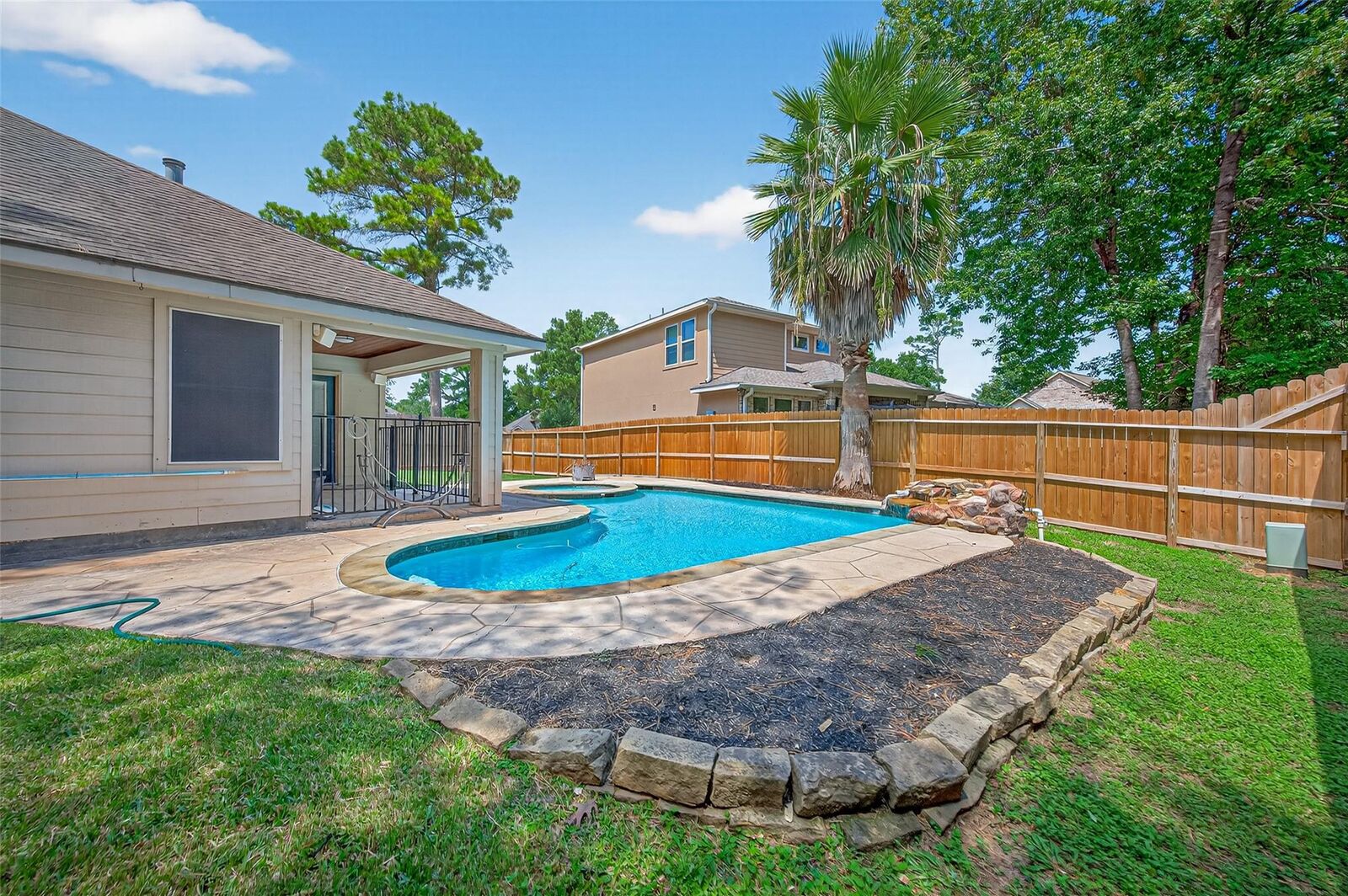 Property Photo: 3702 Sunset Circle TX 77356