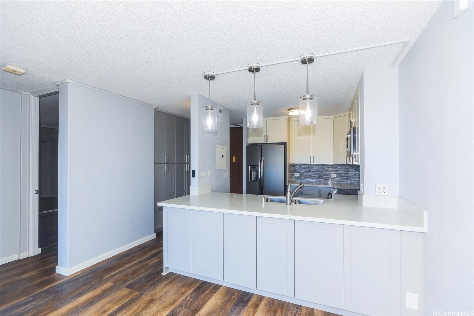 Property Photo:  98-410 Koauka Loop 17K  HI 96701 