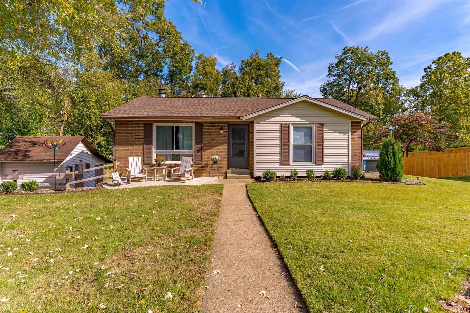 Property Photo: 6833 Concord Drive IN 47630