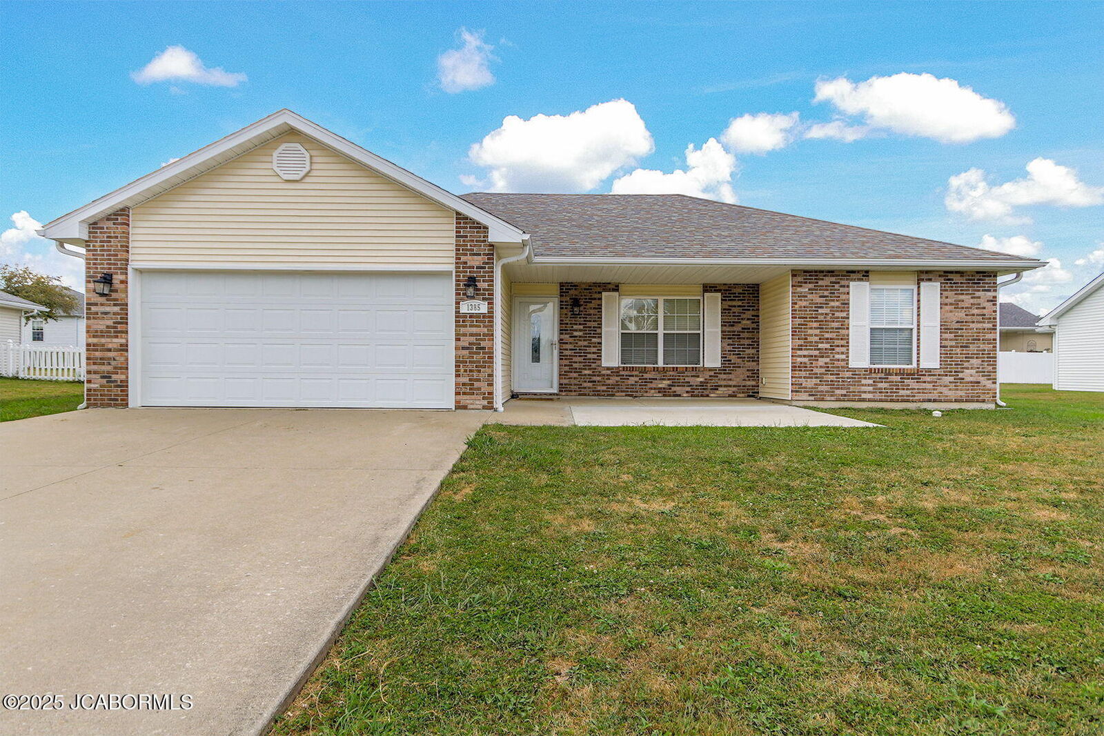 Property Photo:  1385 Erik Place  MO 65251 