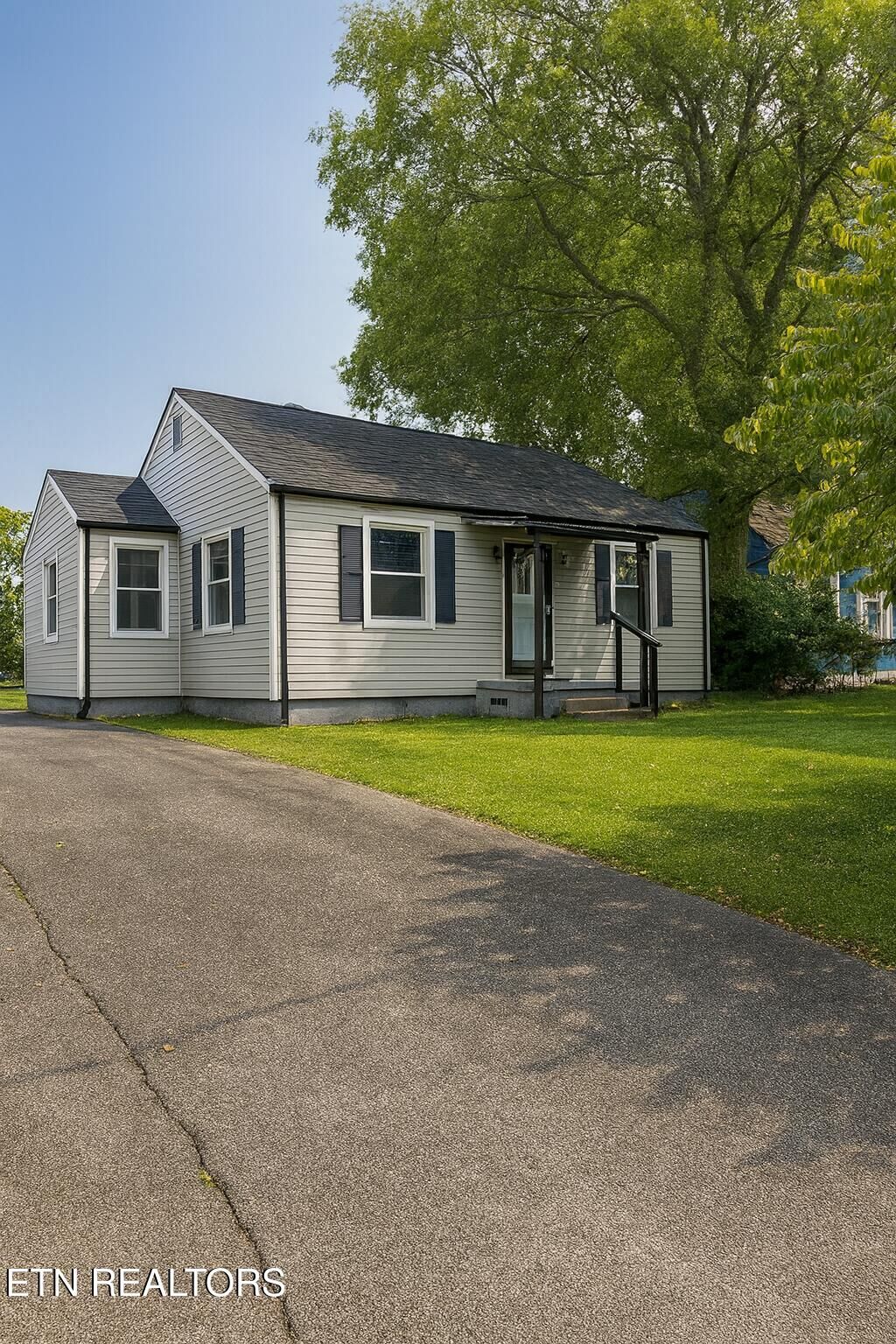 Property Photo: 420 Tobler Lane TN 37919