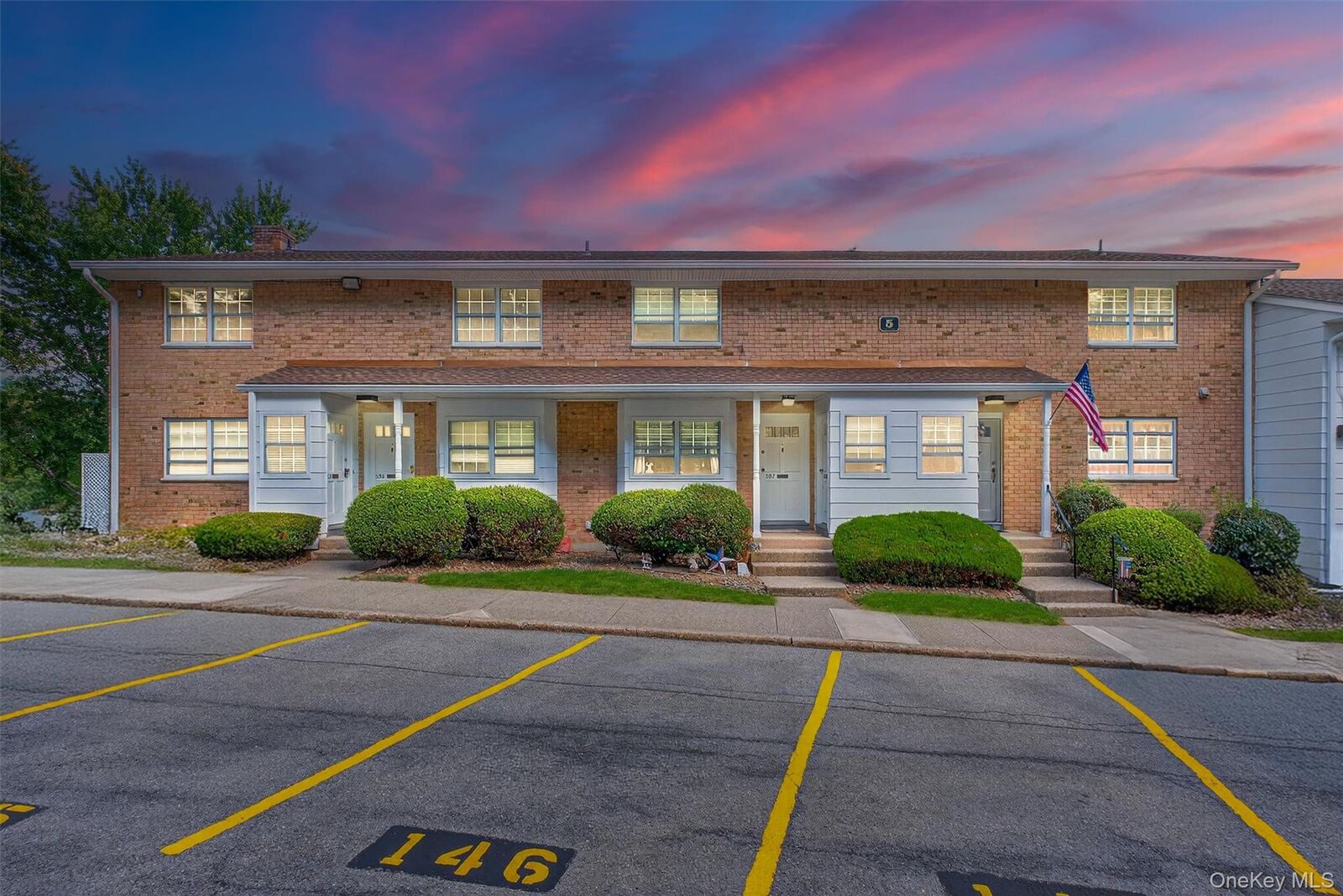 Property Photo:  1840 Crompond Road 5C8  NY 10566 