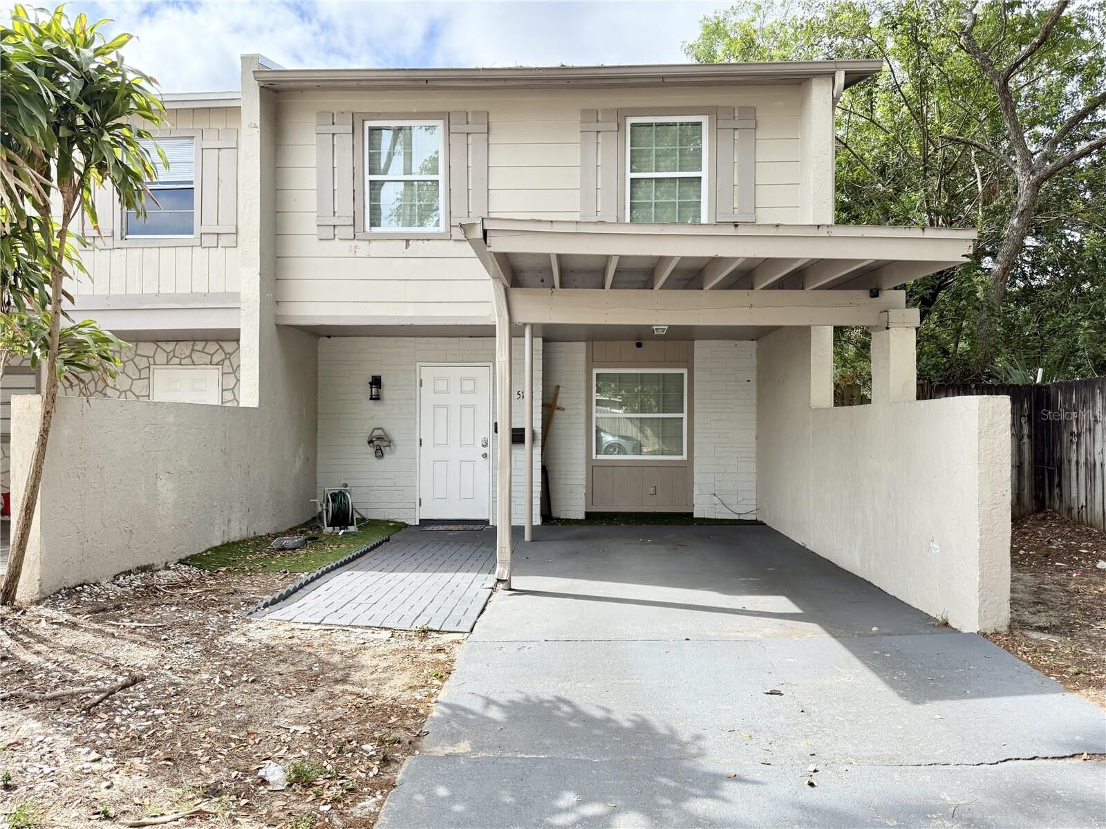 Property Photo:  5118 Tennis Court Cir 5118  FL 33617 