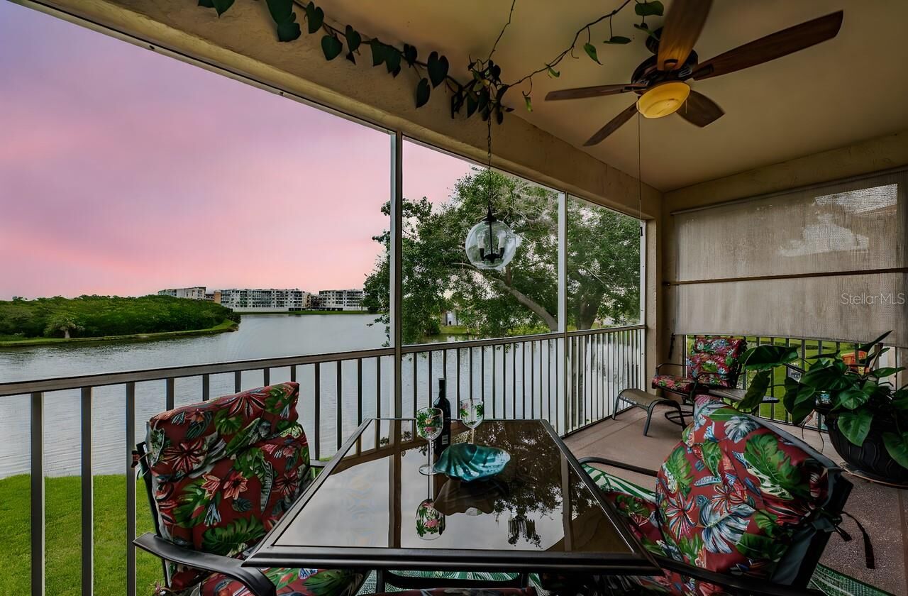 Property Photo: 6363 99th Way N 12I FL 33708