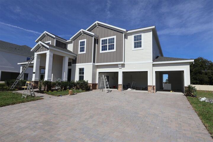 Property Photo: 3818 Wolves Creek Place FL 32712