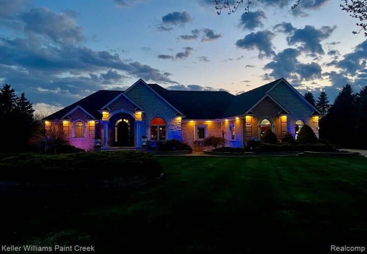 Property Photo:  72755 Solanus Drive  MI 48065 3164 