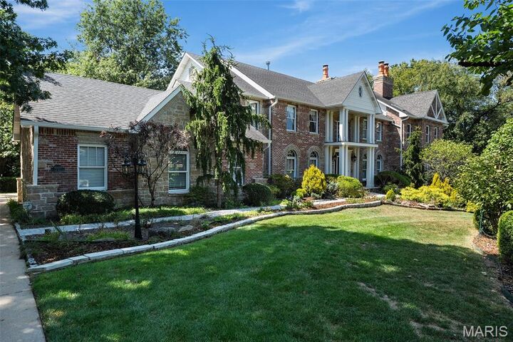 Property Photo: 10610 Deerpath Acres Court MO 63128