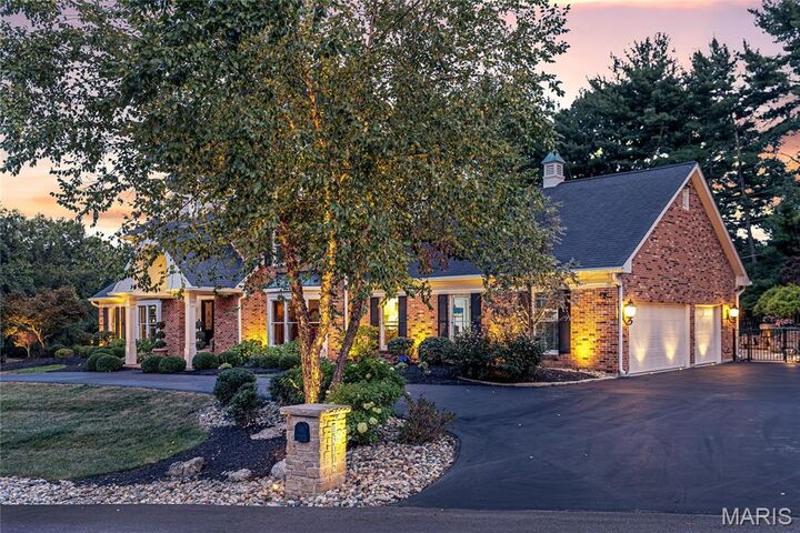 Property Photo: 13002 Bramblewood Acres Lane MO 63141