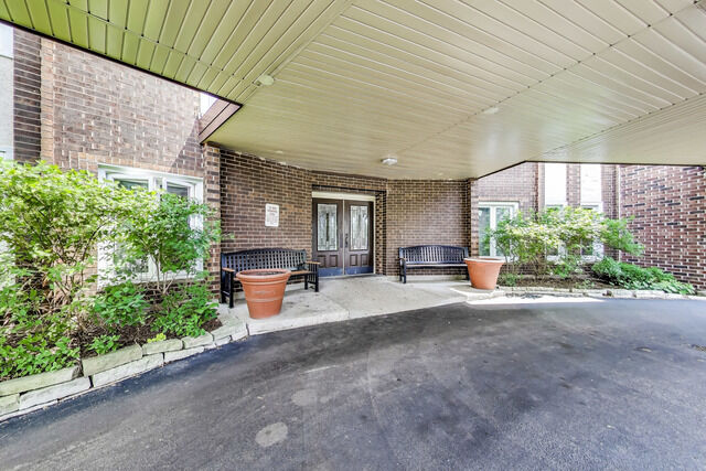Property Photo:  1575 Sandpebble Drive 336  IL 60090 