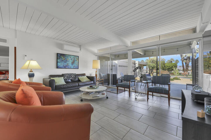 Property Photo:  411 Sandpiper Street  CA 92260 