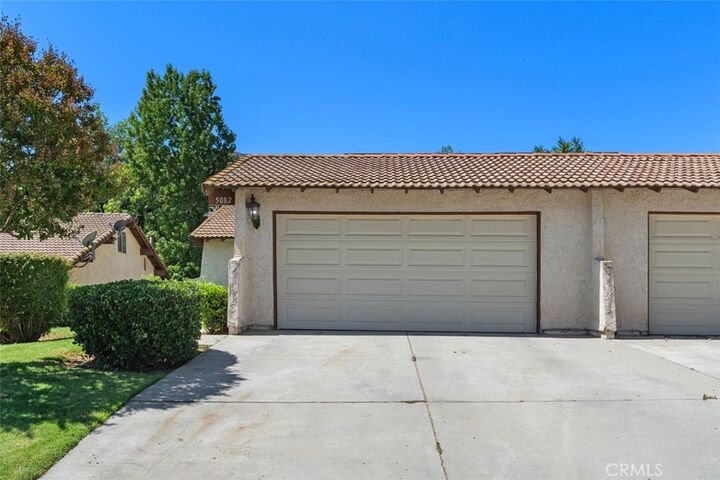 Property Photo: 5082 Los Olivos Way CA 92505