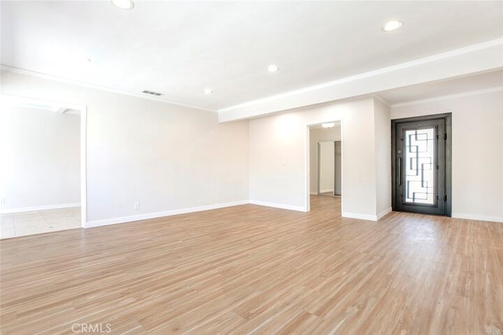 Property Photo:  12527 Stagg Street  CA 91605 