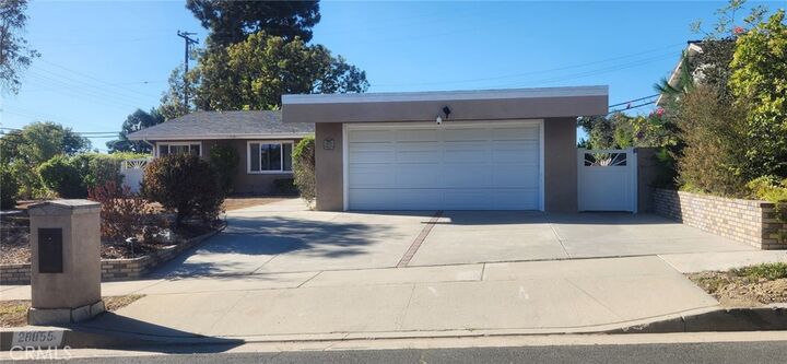 28855 Cedarbluff Drive  Rancho Palos Verdes CA 90275 photo