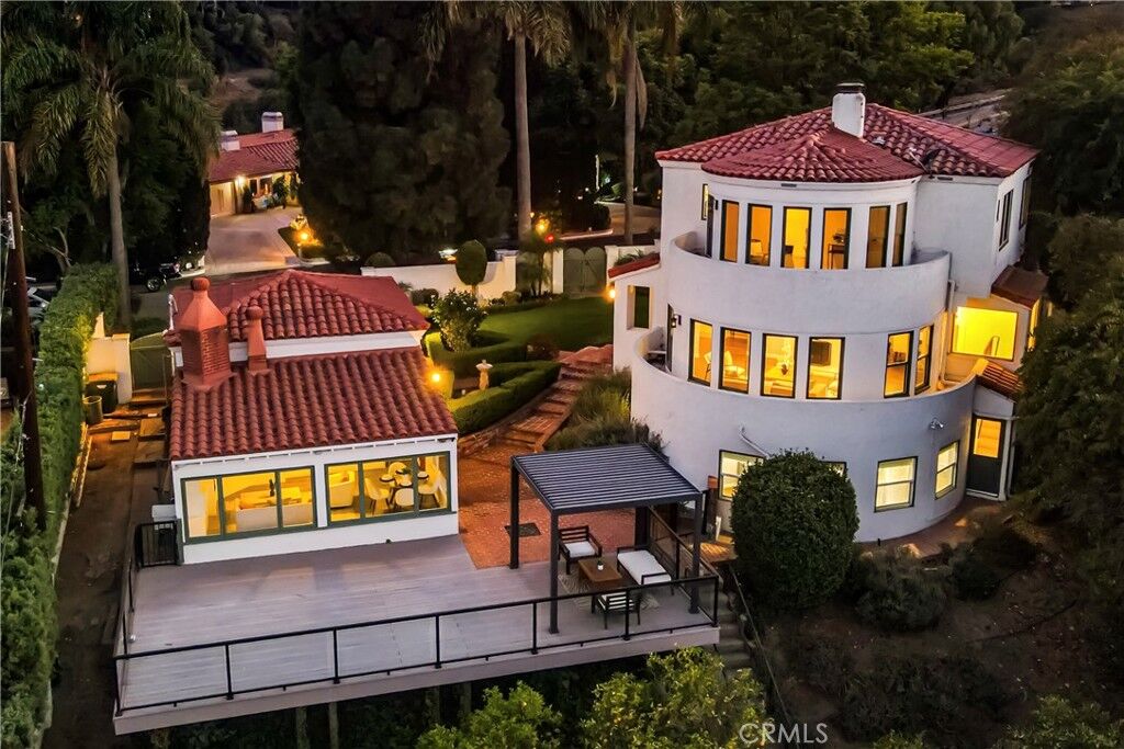 Property Photo: 6401 Corsini Place CA 90275