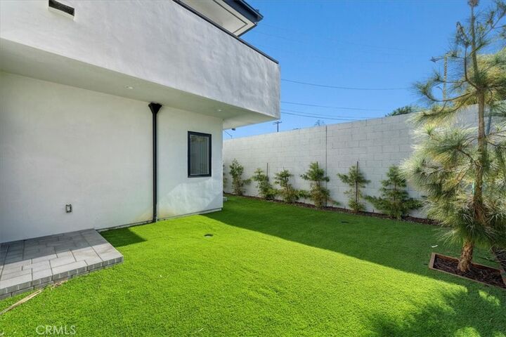 Property Photo:  25628 Rolling Hills Way  CA 90505 
