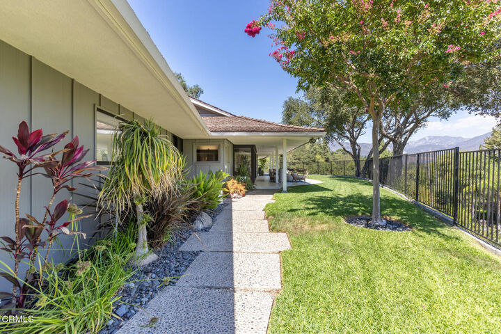 Property Photo: 3608 Hampstead Road CA 91011