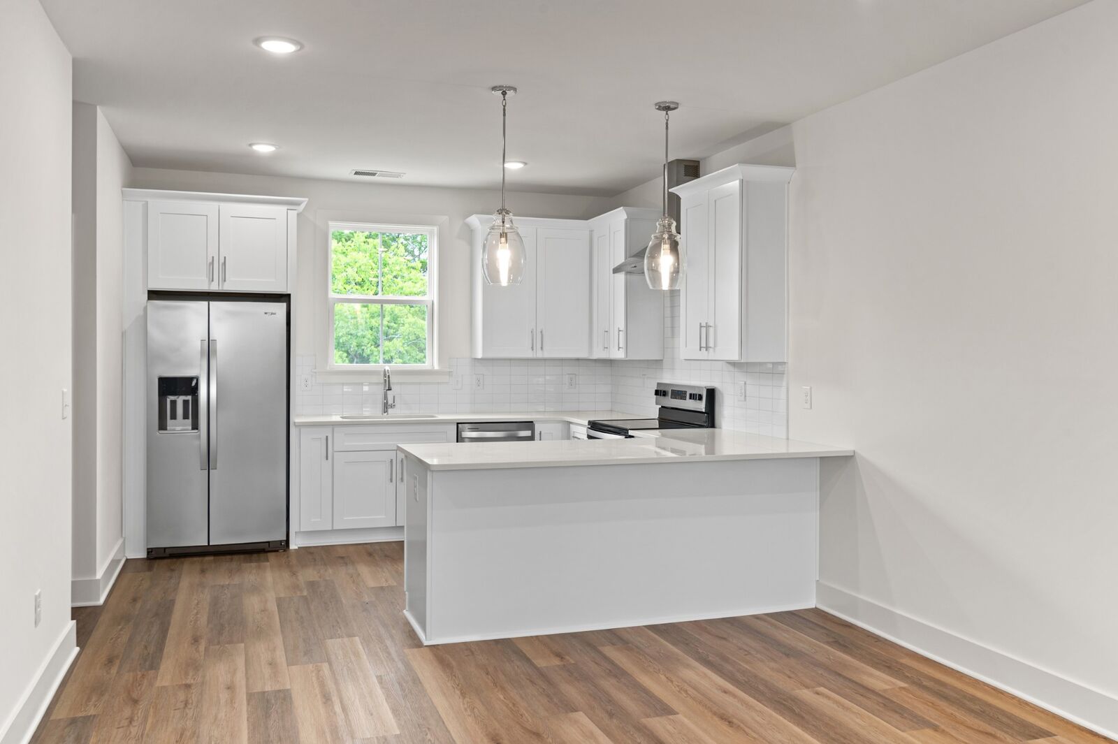 Property Photo: 3354 Conviser Dr TN 37207