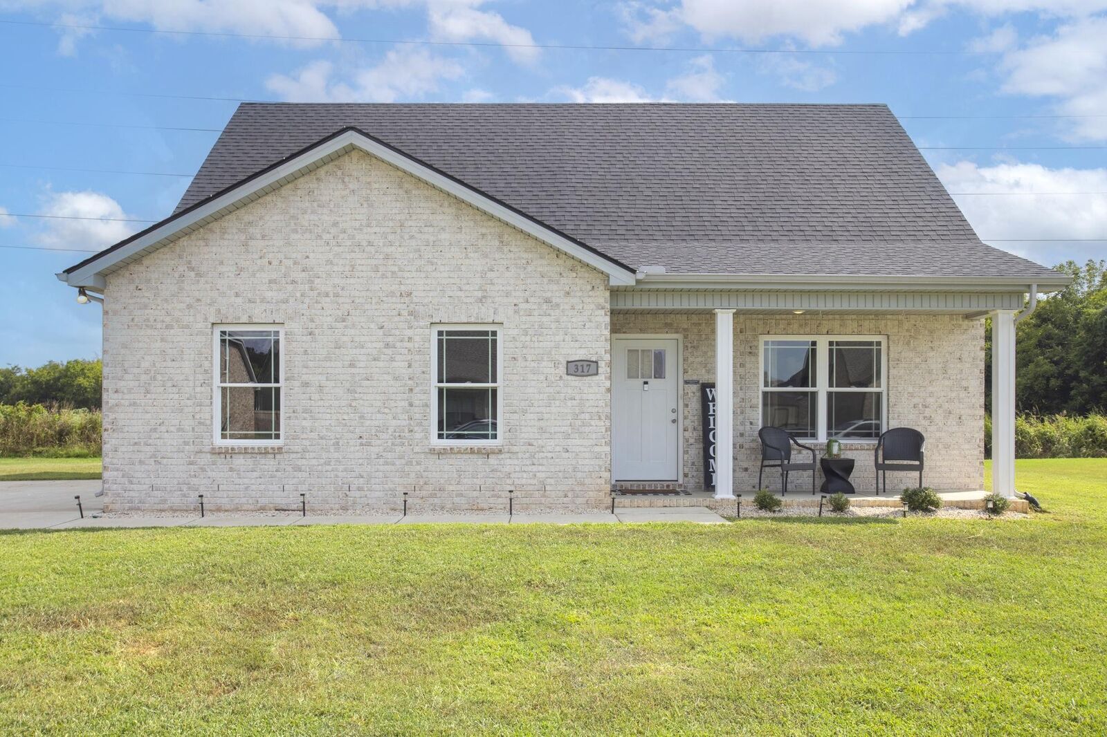 Property Photo: 317 Richmonds Retreat Blvd TN 37037