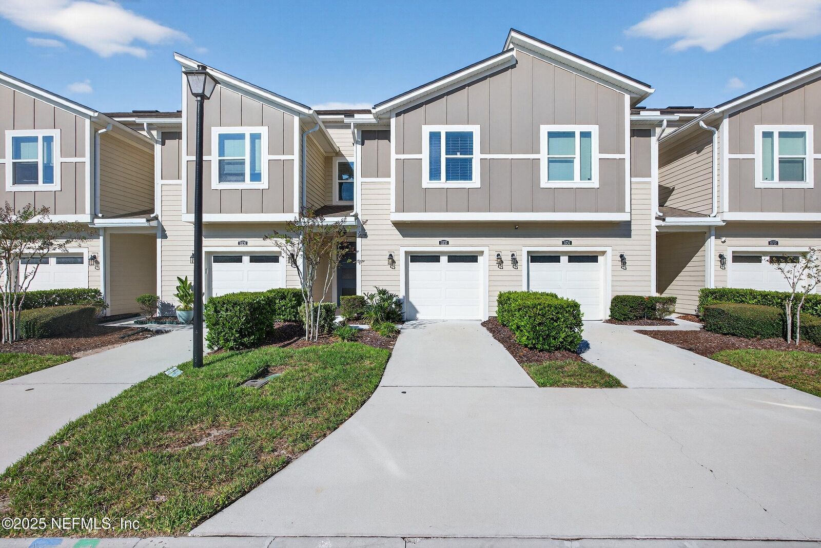 Property Photo:  11233 Minnetta Court  FL 32256 