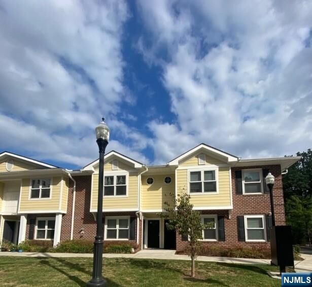 Property Photo: 290 3rd E1 NJ 07960