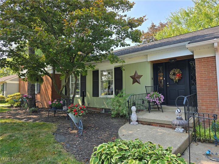 Property Photo:  4036 Stratford Road  OH 44512 