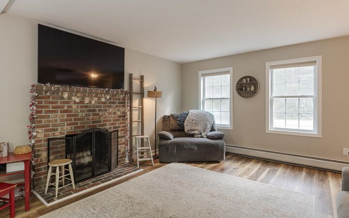 Property Photo: 57 Arrowcrest Drive NH 03446