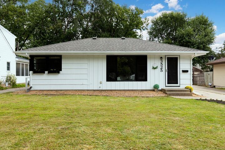 Property Photo:  3525 Zinran Avenue S  MN 55426 